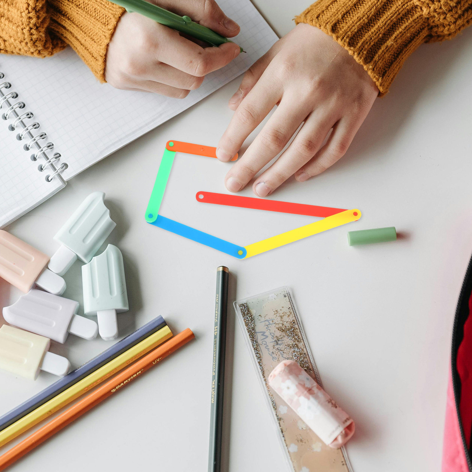 10 قطع من أدوات تعليم الرياضيا - مراجعة Math Manipulative Set وسعره